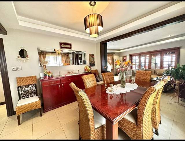 4 BEDROOM HOUSE FOR SALE IN OAKDENE